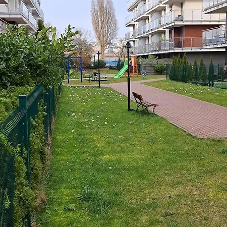 Daire Baltycka Z Ogrodkiem Kolobrzeg